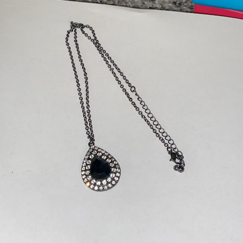 Elegant Black and Silver Teardrop Necklace